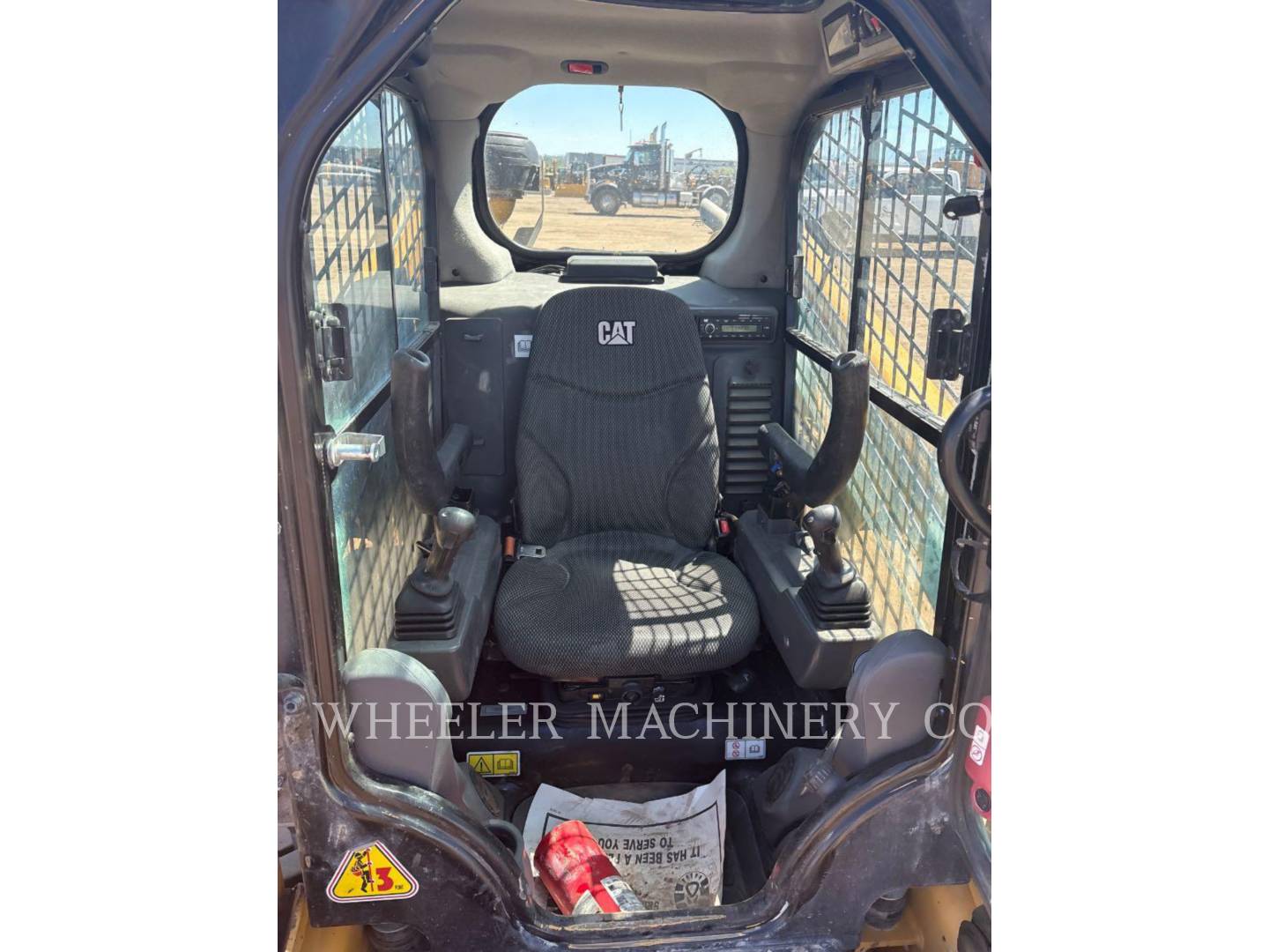 Cat 226D3 C3H2, Skid Steer Loader, 1230 hours, S/N: EK502859, 2024 - Image 5
