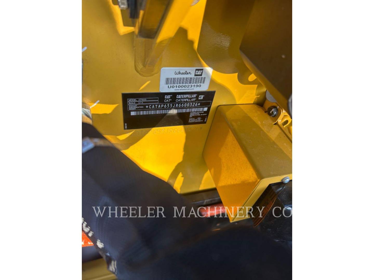 Caterpillar AP655, Asphalt Paver, 57 hours, S/N: R6600326, 2026 - Image 5
