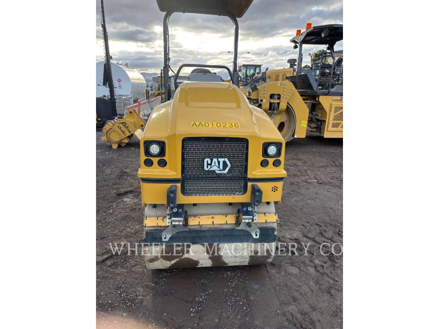 Caterpillar CB2.5, 501 hours, S/N: 64700230, 2023 - Image 2