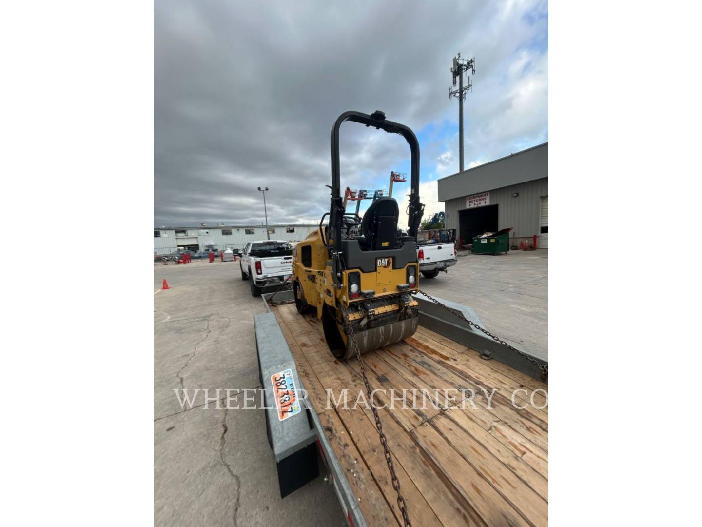Caterpillar CB2.5 GC, Twin Drum Roller, 465 hours, S/N: 64000289, 2024 - Image 7