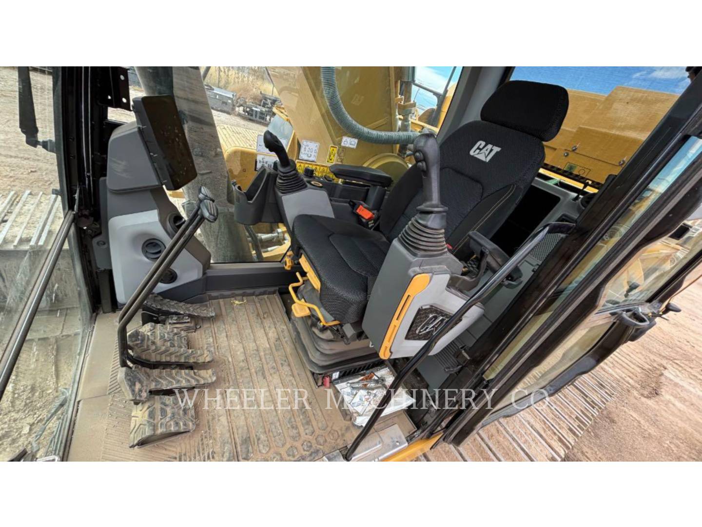 Caterpillar 352 TH EW, Crawler Excavator, 1502 hours, S/N: KXH30297, 2025 - Image 2