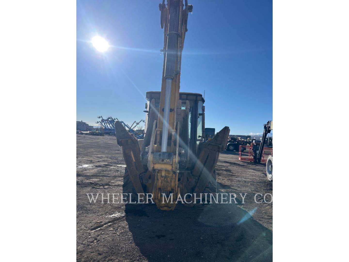Cat 440 IT, Backhoe Loader, 869 hours, S/N: MZX00519, 2023 - Image 4