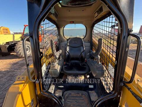Caterpillar 239D3 C1H2, Track Loader, 467 hours, S/N: RWK01251, 2023 - Image 2