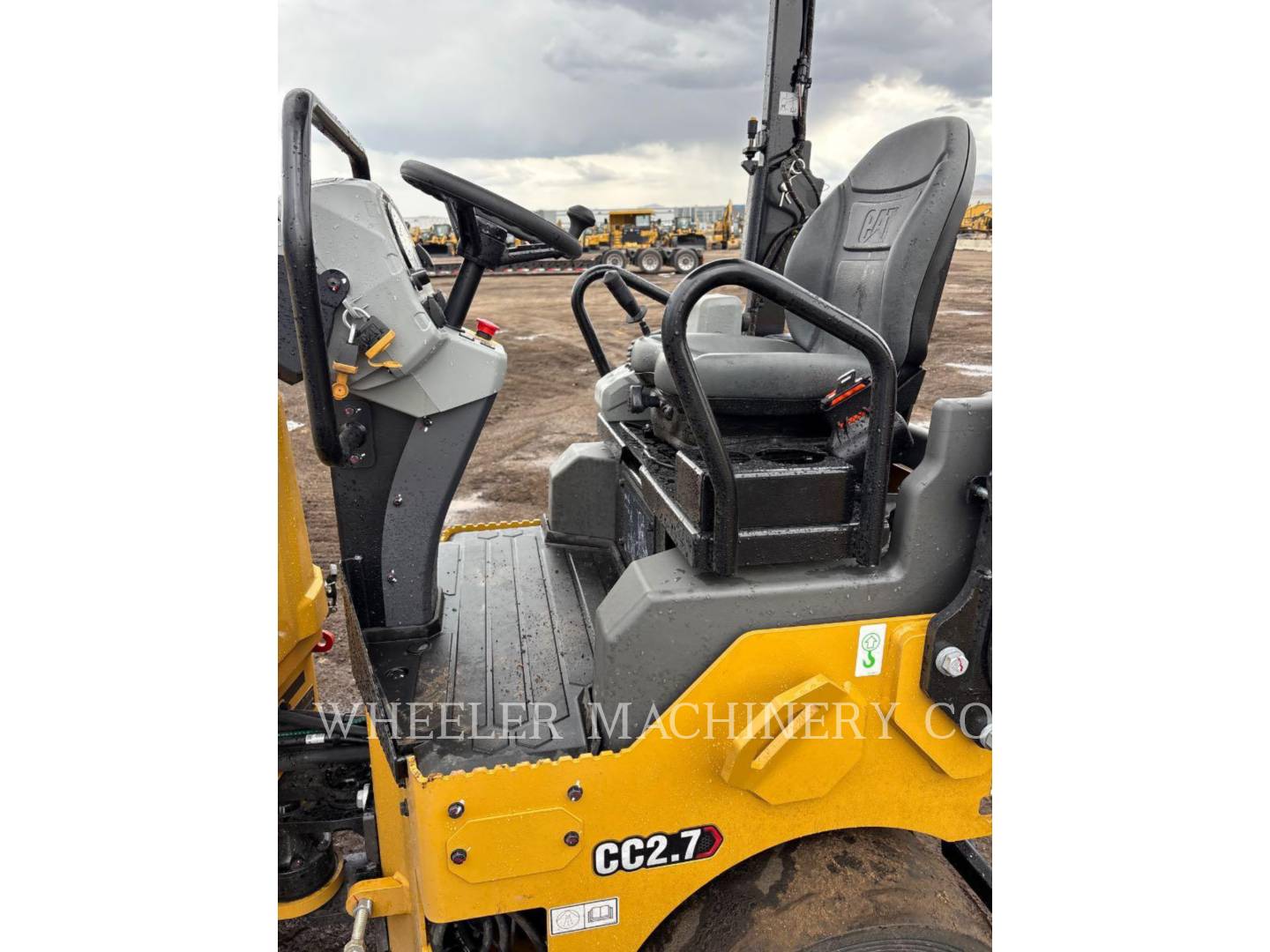 Caterpillar CC2.7, Combination Roller, S/N: 64500209, 2026 - Image 2