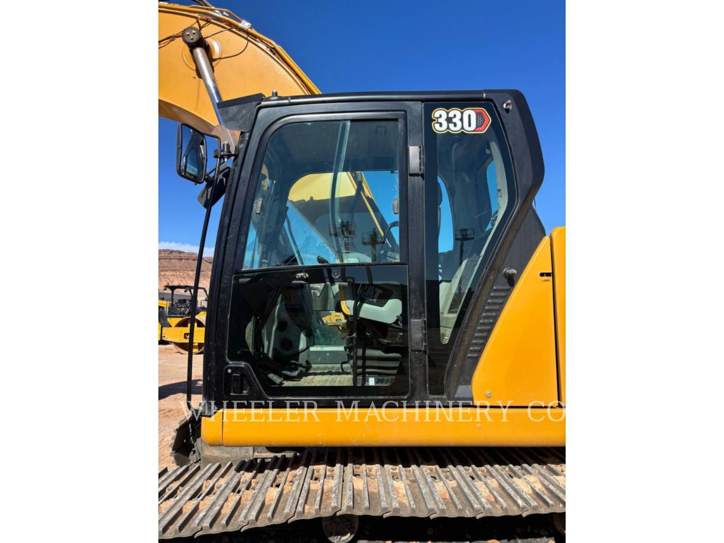Caterpillar 330 CF, Crawler Excavator, 1055 hours, S/N: WCH60377, 2025 - Image 2