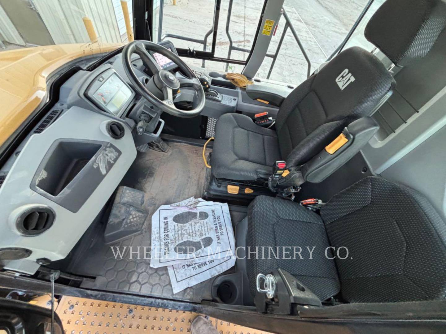 Caterpillar 725, Articulated Truck, 687 hours, S/N: 3T901420, 2025 - Image 2
