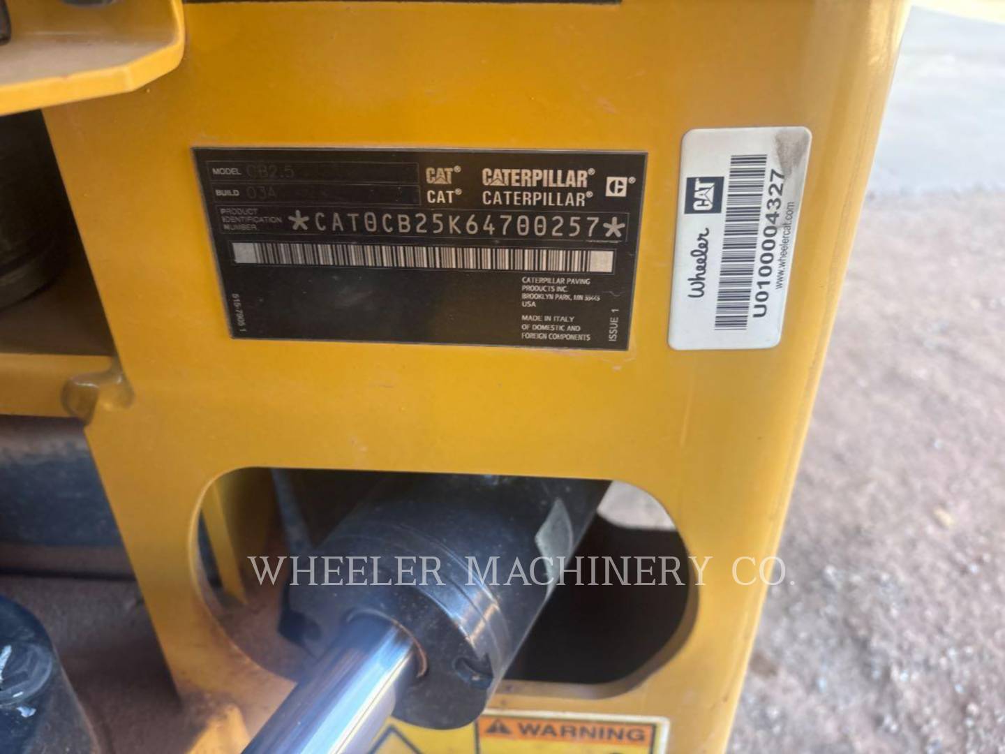 Caterpillar CB2.5, Twin Drum Roller, 182 hours, S/N: 64700257, 2023 - Image 3