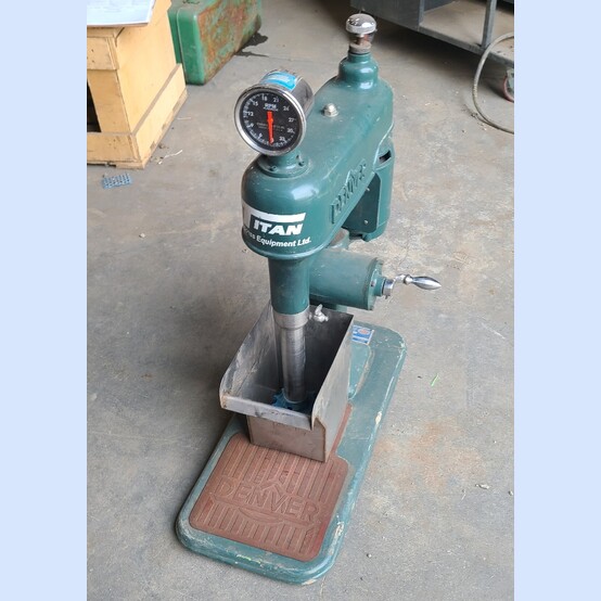 Denver #D-1, Lab Flotation Cell, 1000 g stainless steel tank, stainless steel wetted parts, 0.25 HP, 115/230 - Image 1