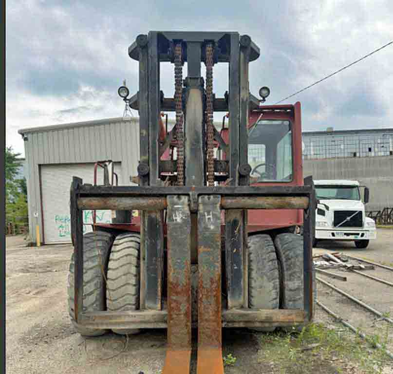 52,000 Lb. Taylor #Y-52-WOS, Forklift, 2-stage mast, pneu tires, Detroit Diesel - Image 3