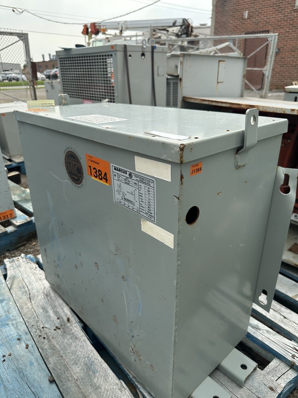 30 kVA 600 Delta Primary, 208Y/120 Sec, Marcus, Dry-Type Isolation Transformer, Insulated Class 220C - Image 3