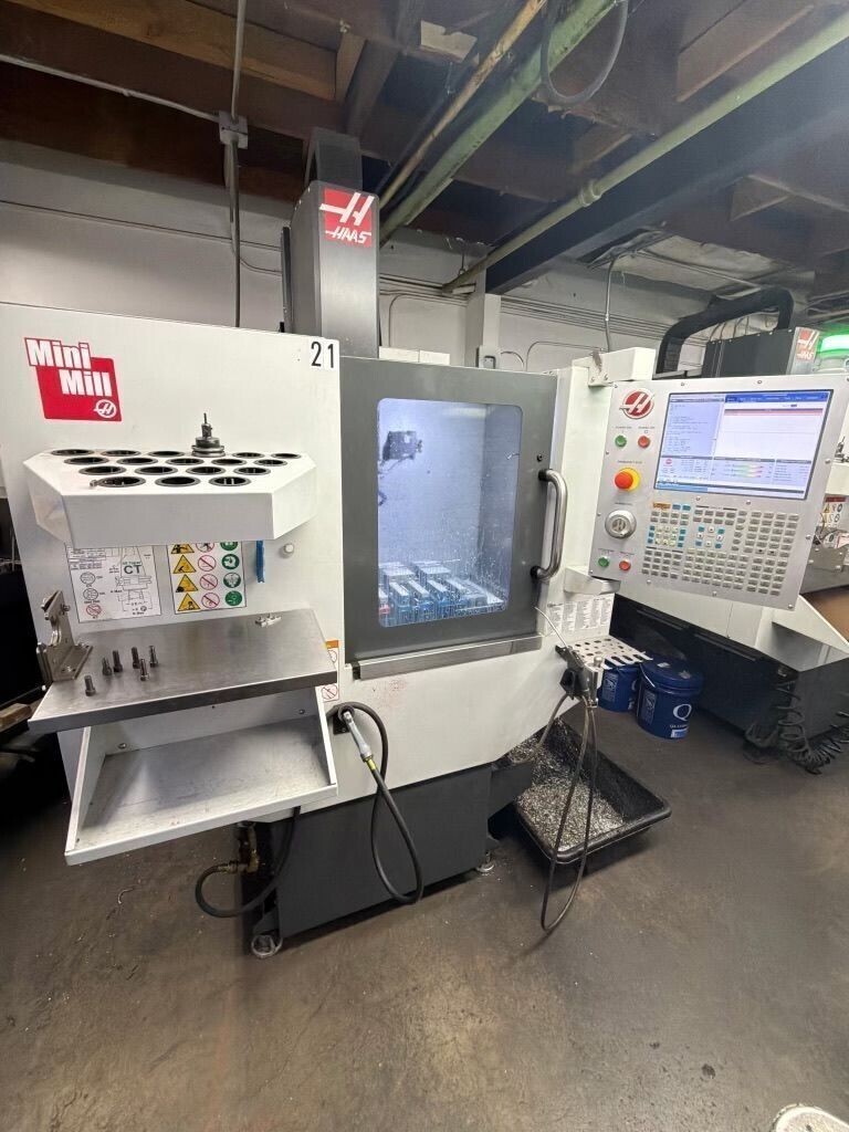 Haas #Mini-Mill, CNC Vertical Machining Center, 16" X, 12" Y, 10" Z, 36" x 12" table, 7.5 HP, 6000 RPM, CAT - Image 2