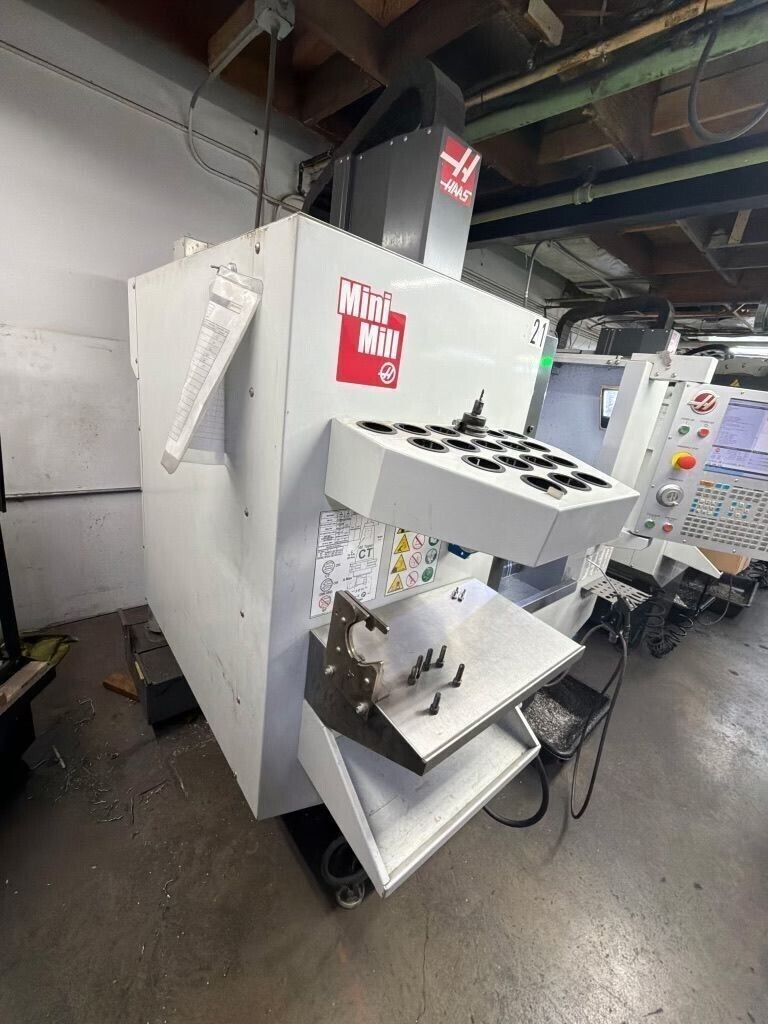 Haas #Mini-Mill, CNC Vertical Machining Center, 16" X, 12" Y, 10" Z, 36" x 12" table, 7.5 HP, 6000 RPM, CAT - Image 3