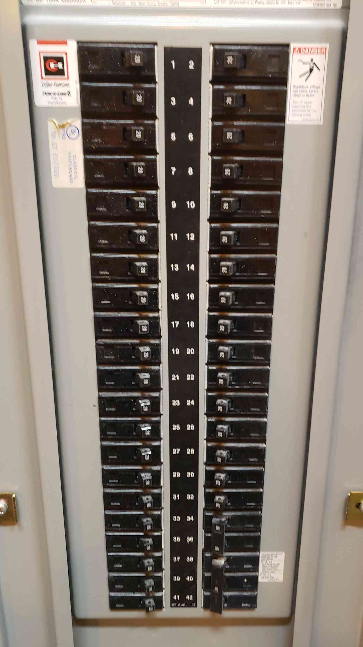 225 Amp. Cutler-Hammer, panelboard, 120/208 Volts, PRL-1a, 3 phase, loaded w/ 40x BAB breakers - Image 3