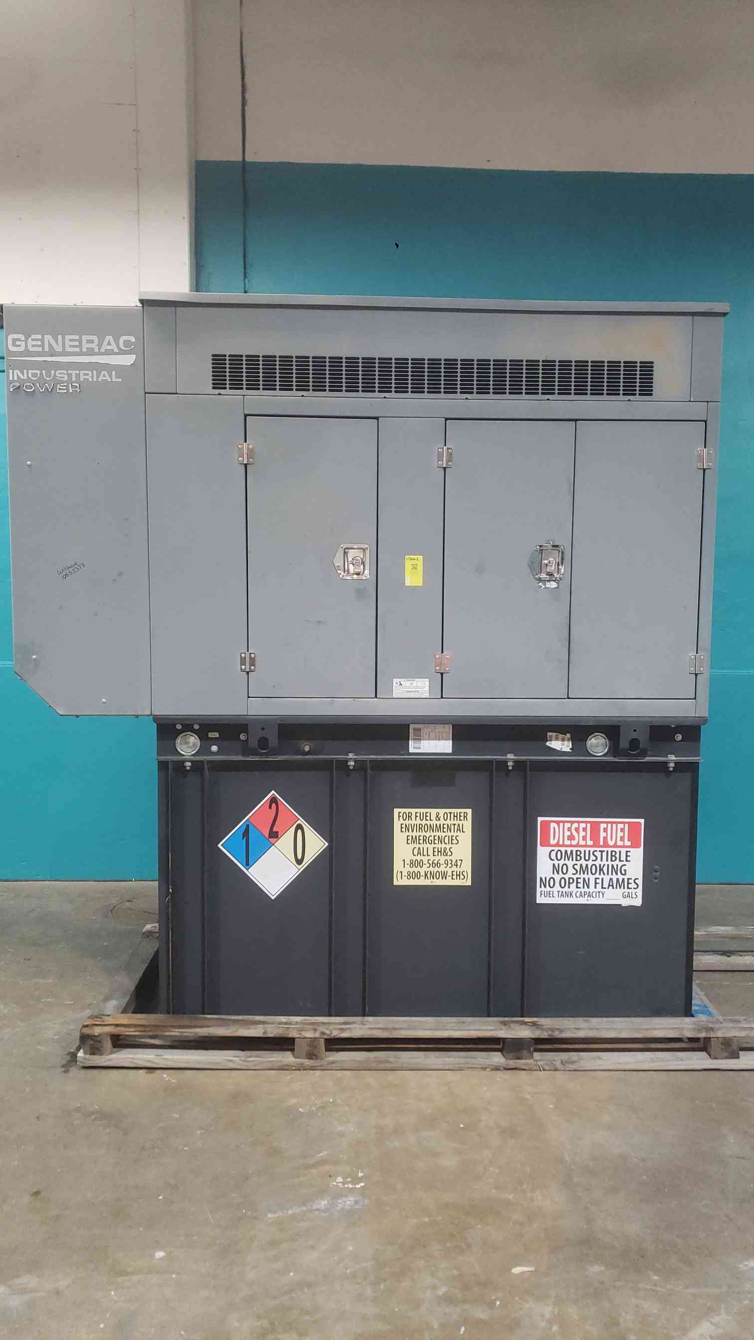 48 KW Generac #0060720, diesel generator, 120/240 Volts, 1 Phase, 87 hours - Image 1