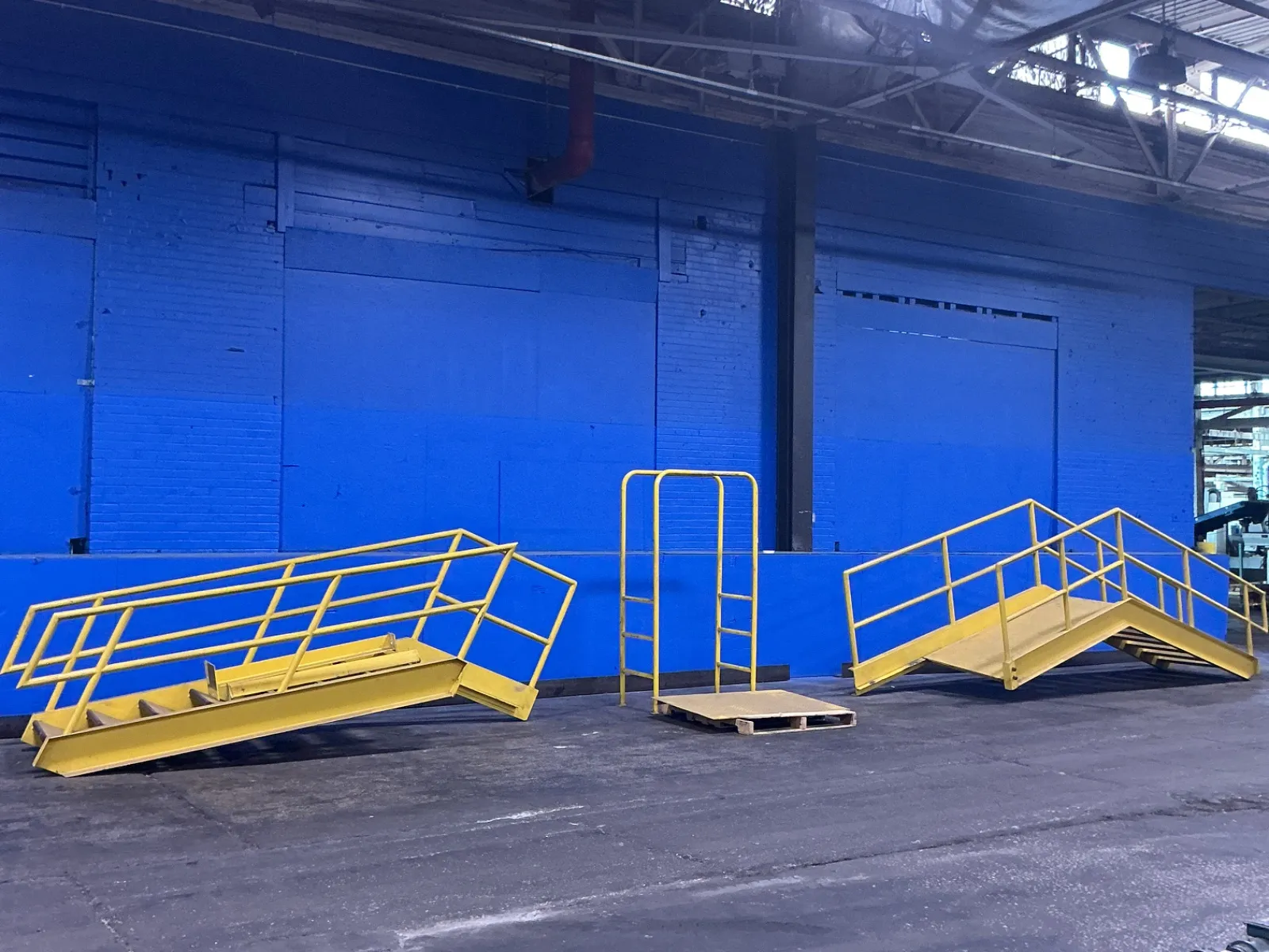 Crossover Stairs, 446" x 70" x 74" - Image 3