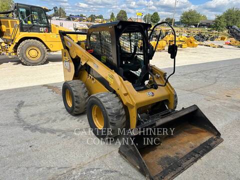 Cat 272D3, Skid Steer Loader, 530 hours, S/N: TP900419, 2023 - Image 2