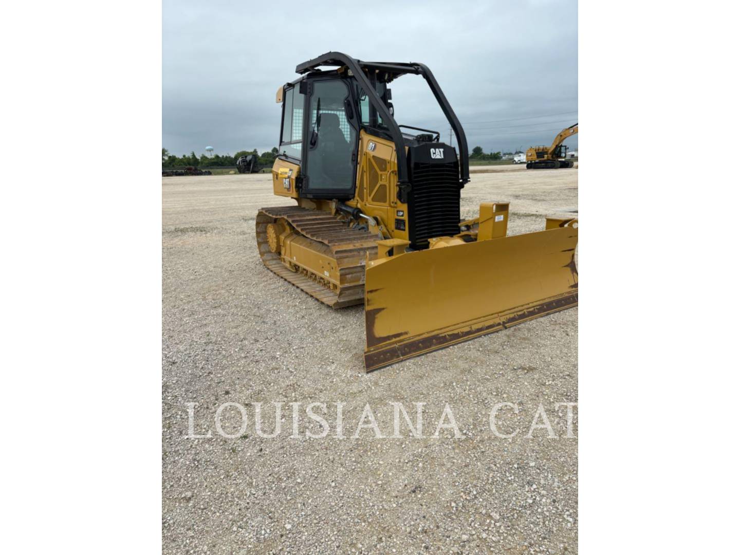 Caterpillar D1 LGP, 41 hours, S/N: XKL04968, 2024 - Image 7