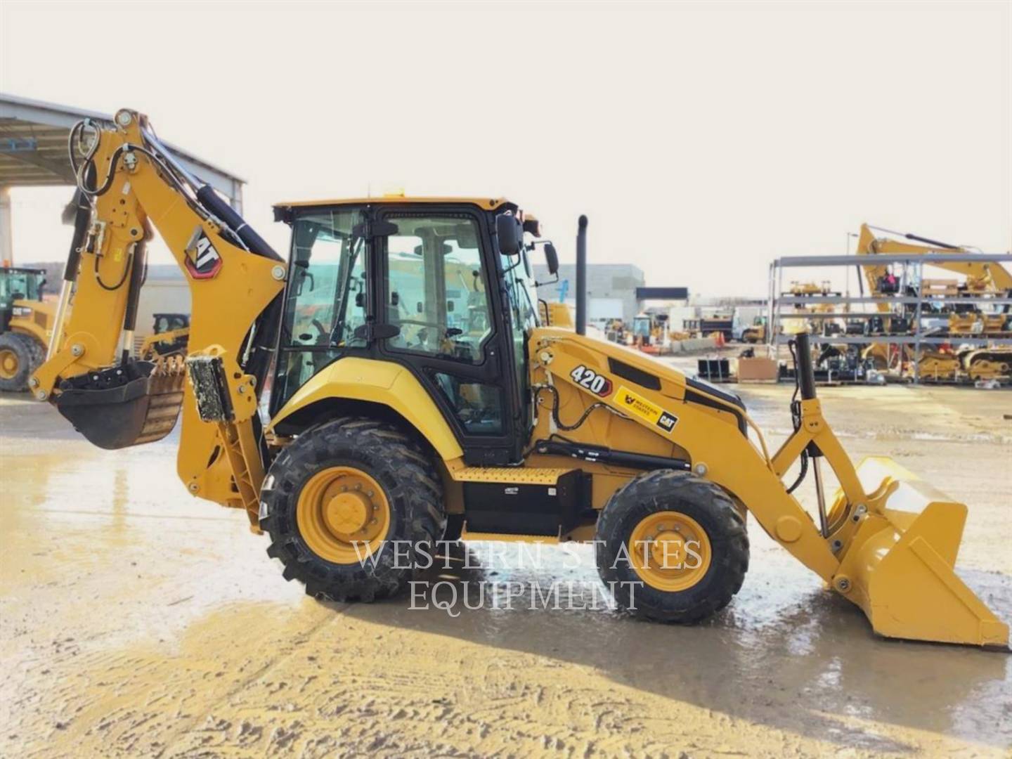 Cat 420, Backhoe Loader, 121 hours, S/N: H8T04748, 2024 - Image 5