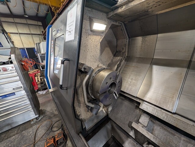 Hyundai Wia #L400LC, CNC Lathe, 24.8" turning diameter, 83.5" turning length, 15" chuck, 4.6" bar, 50 HP - Image 2