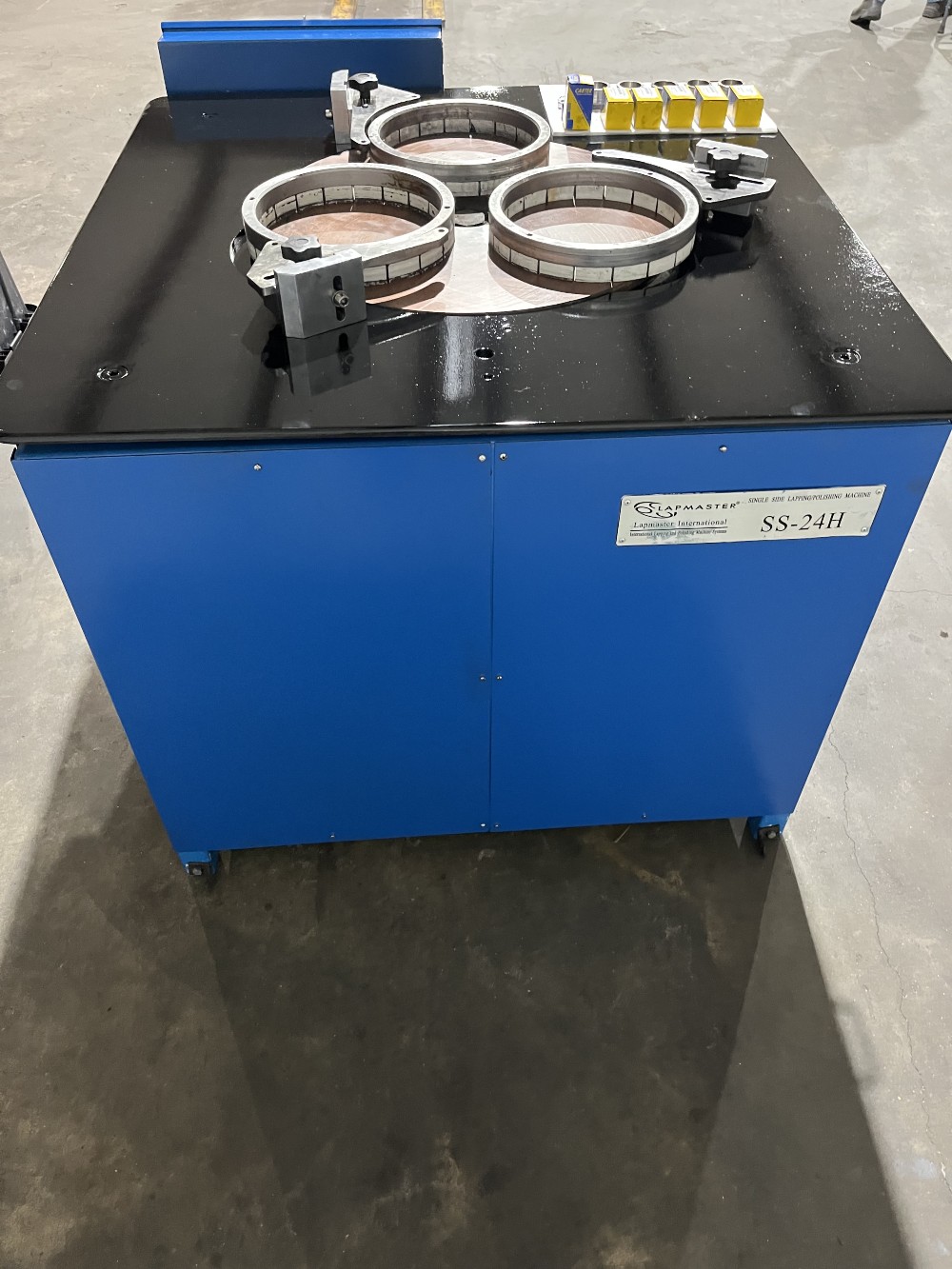 24" Lapmaster, 3 rings, copper polishing plate, ready to go, 2008 - Image 2