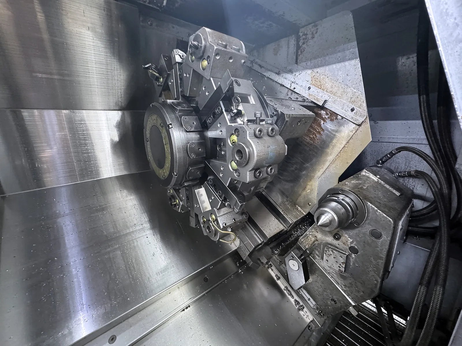 Mori Seiki #SL-204MC, CNC lathe, 26.8" swing, 15.3" dia., 19.5" centers, 8" chuck, 2" bar, 20 HP, 4500 RPM - Image 5