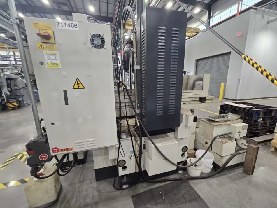 16" x 40" Chevalier #FSG-1640ADIII, 3-Axis CNC reciprocating surface grinder, 14" x2" x5" wheel, 5 HP, 1750 - Image 5