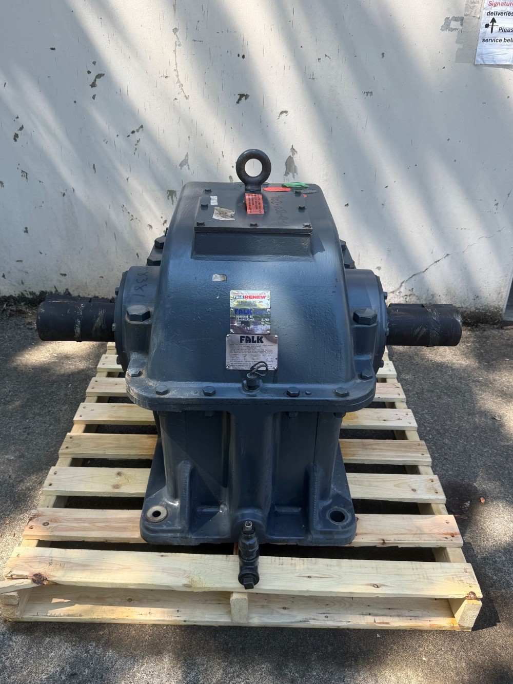 60 HP @ 450 RPM, Falk #2100GHB1-KS, gear reducer, 2.76 :1 ratio - Image 2