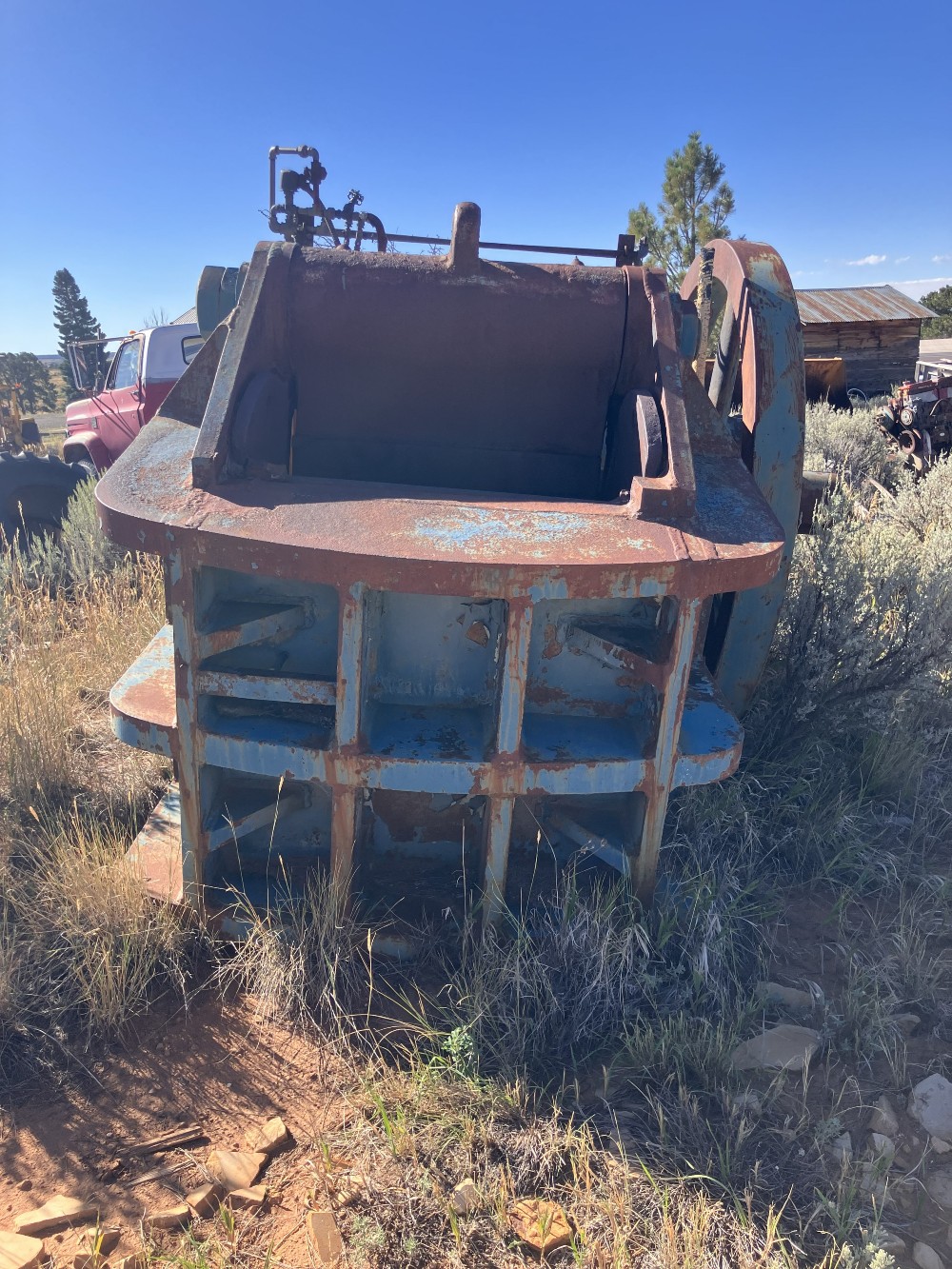 21" x 36" Traylor, Jaw Crusher, 72" flywheel - Image 1