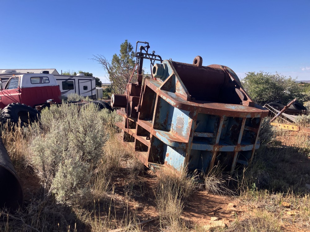 21" x 36" Traylor, Jaw Crusher, 72" flywheel - Image 4