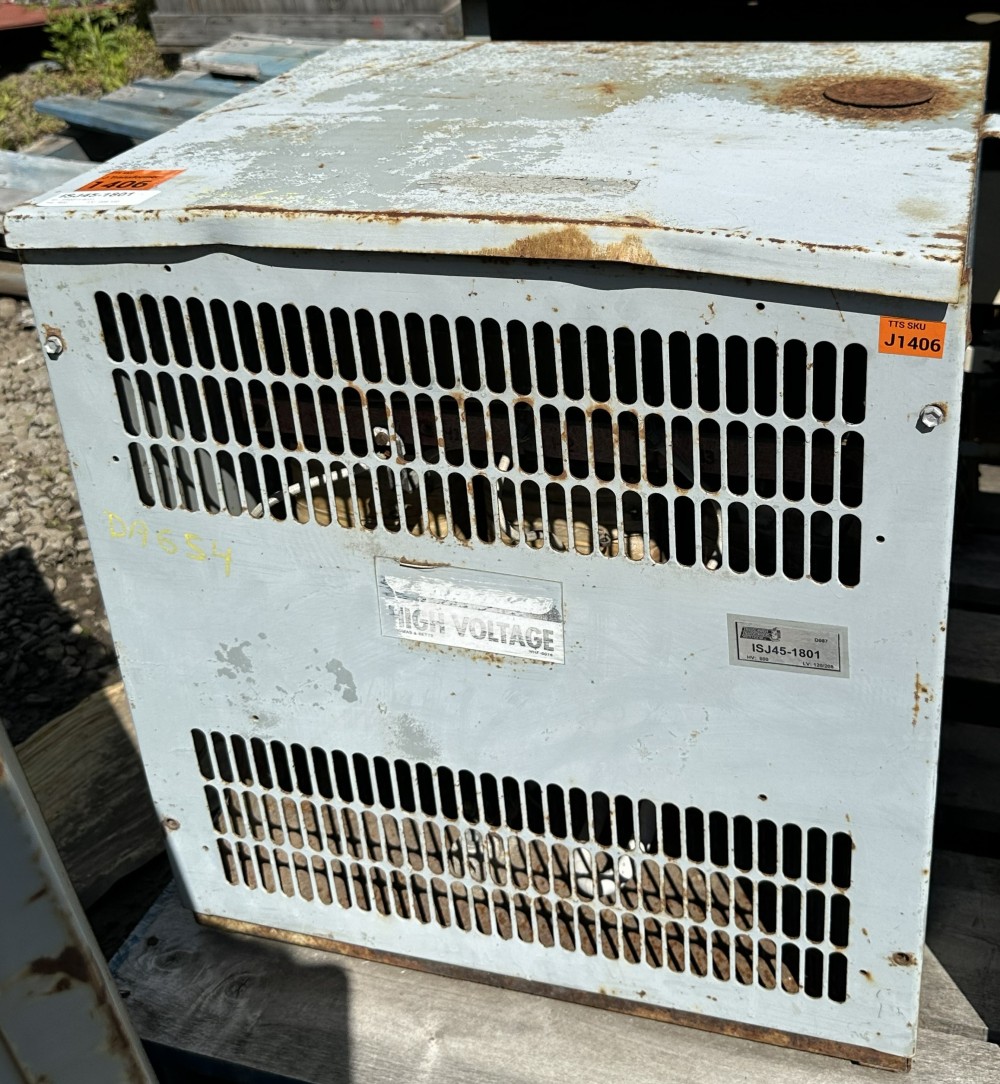 45 KVA 600 Delta Primary, 208Y/120 Secondary, Hammond Mfg., Three-Phase Isolation Transformer, Type-K, 60 Hz - Image 3