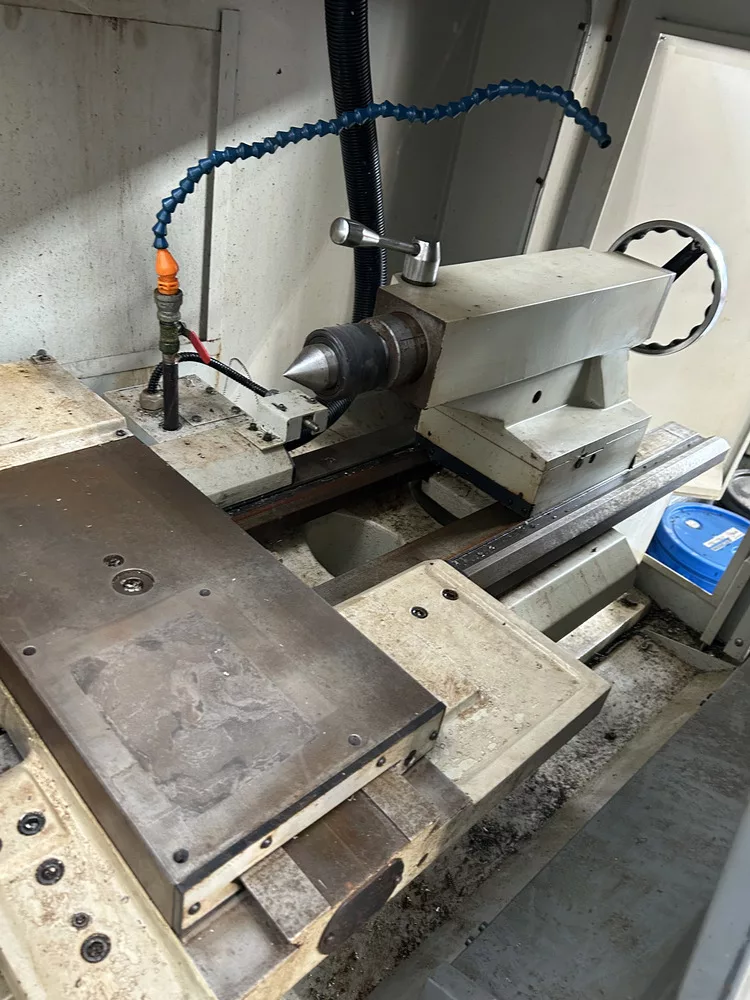 Kent #KLS1840N, CNC Lathe, 18" swing, 39.4" centers, 9.84" turning diameter, 10" chuck, 3" bar, 2000 RPM, 7.5 - Image 5
