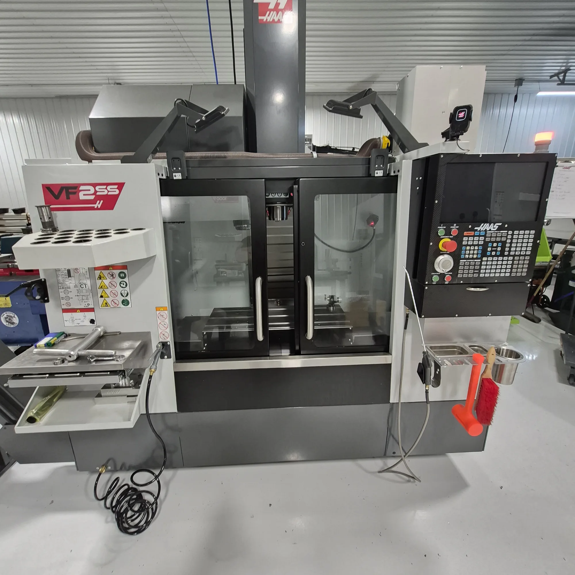 Haas #VF-2SS, CNC Vertical Machining Center, 30" X, 16" Y, 20" Z, 12,000 RPM, Cat 40, 30 automatic tool - Image 1