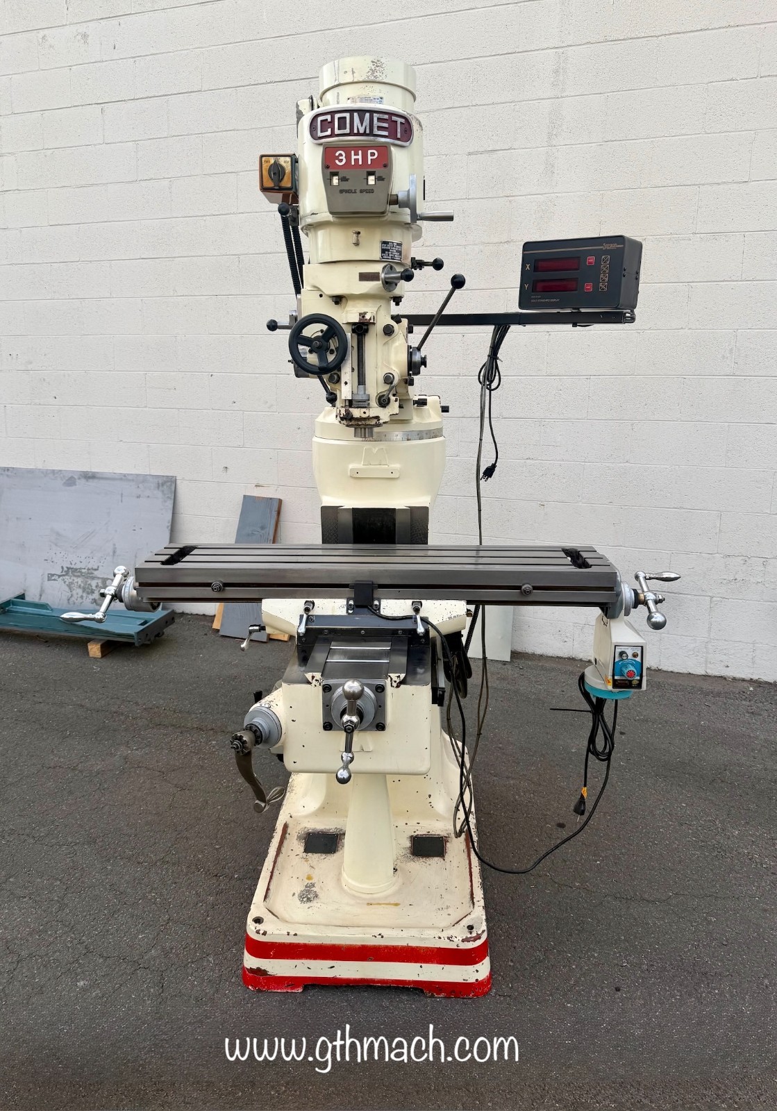 Mighty Comet #3VHG, Milling Machine, 9" x42" table, 3 HP, 24" x12" x16" travel, digital read out, 1-shot - Image 1