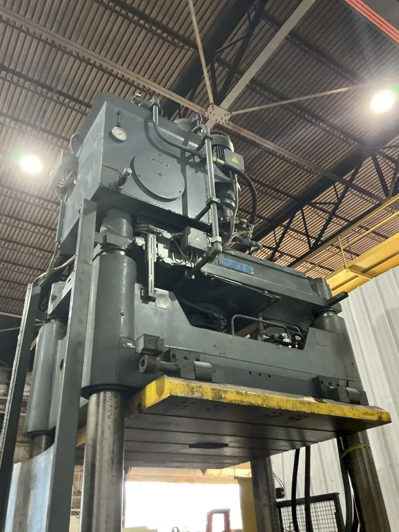 100 Ton, Reis #TUS-160, Hydraulic Mold Spotting and Tryout Press, 4-post, 39.37" stroke, 41.33" open, 61" x - Image 6