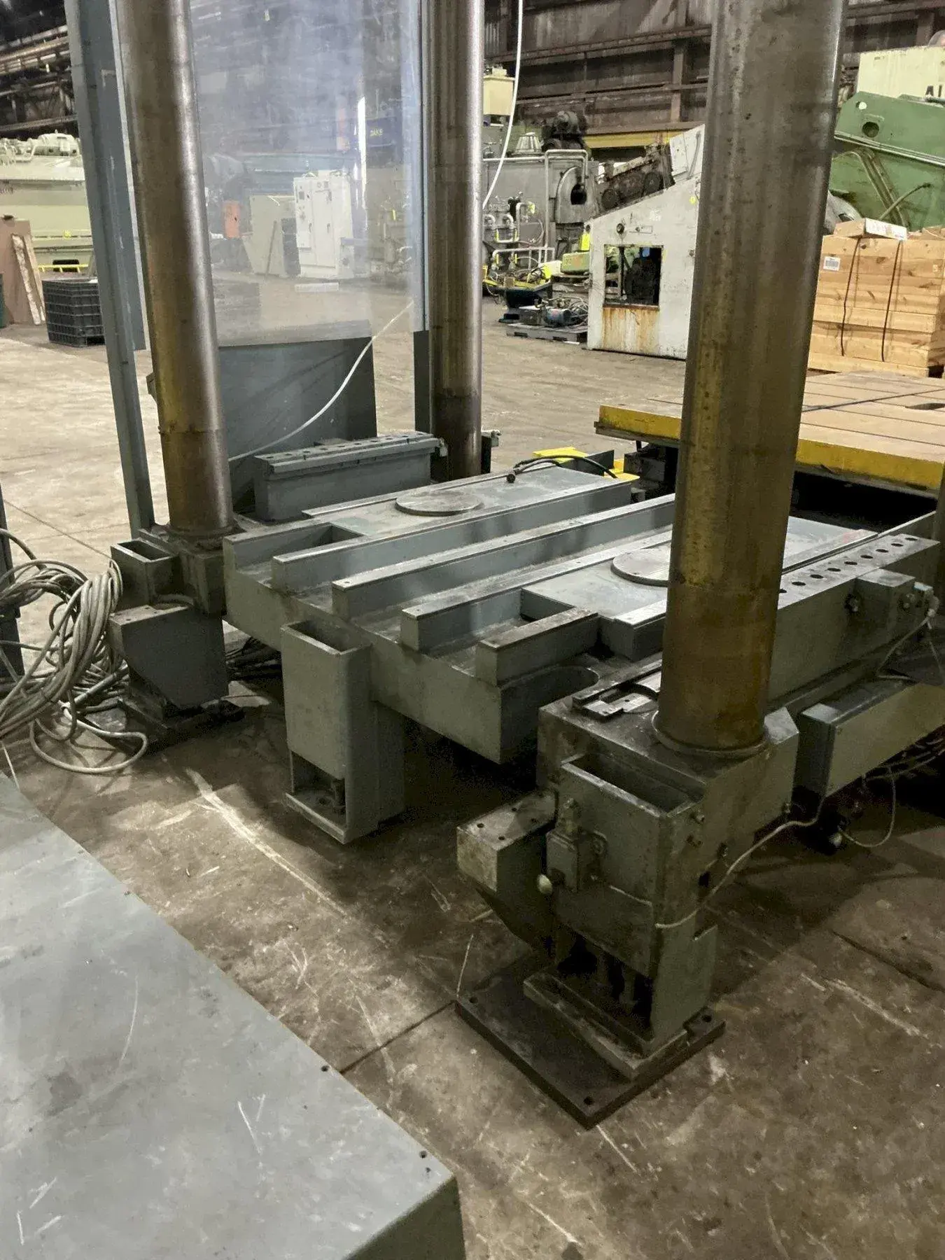 100 Ton, Reis #TUS-160, Hydraulic Mold Spotting and Tryout Press, 4-post, 39.37" stroke, 41.33" open, 61" x - Image 9