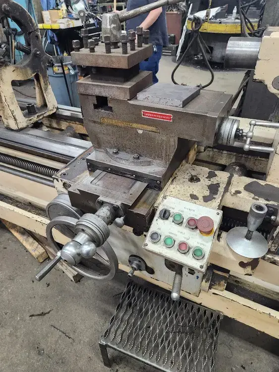 32"/44" x 200" Lehigh #32200B, Gap Bed Engine Lathe, 5" spindle bore, 6-800 RPM, 20 HP, 2008 - Image 5