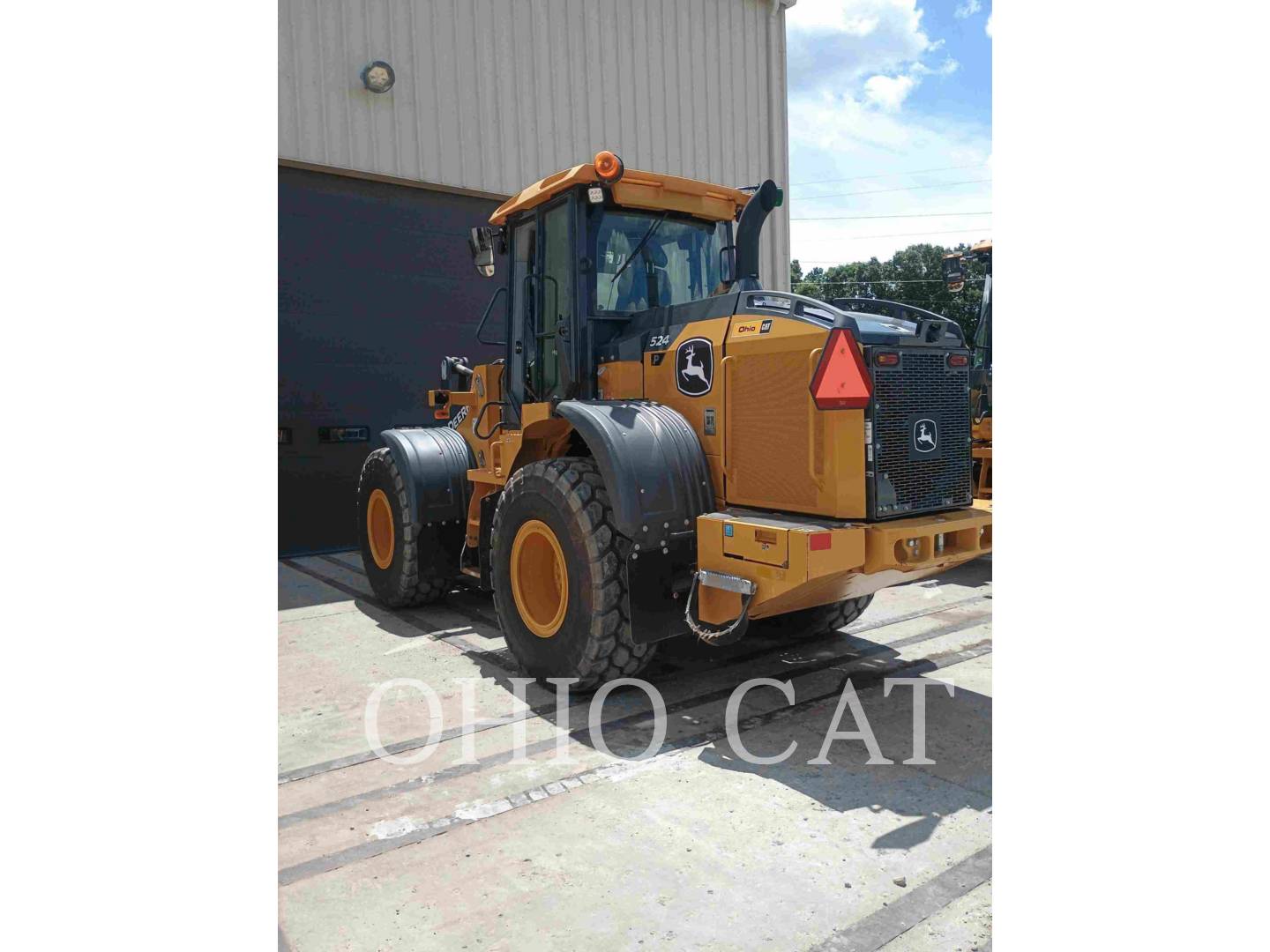 Deere & Co. 524P HL, Wheel Loader, 1833 hours, S/N: PLX18715, 2023 - Image 4