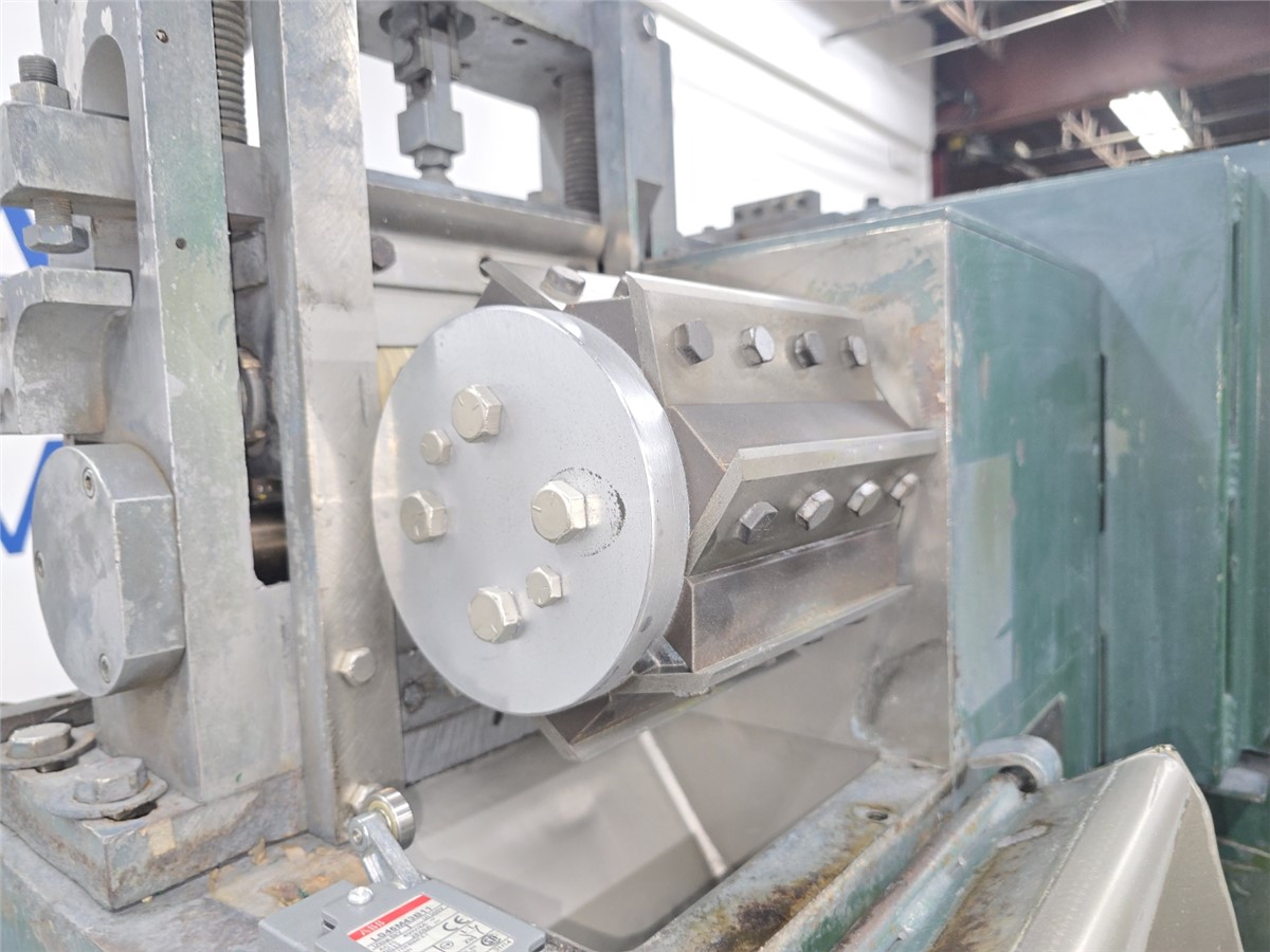 6" Cumberland #6-85, strand pelletizer, 8-knife bolt-on rotor, 3 HP Baldor-Reliance DC motor, 1750 RPM, 180 - Image 5