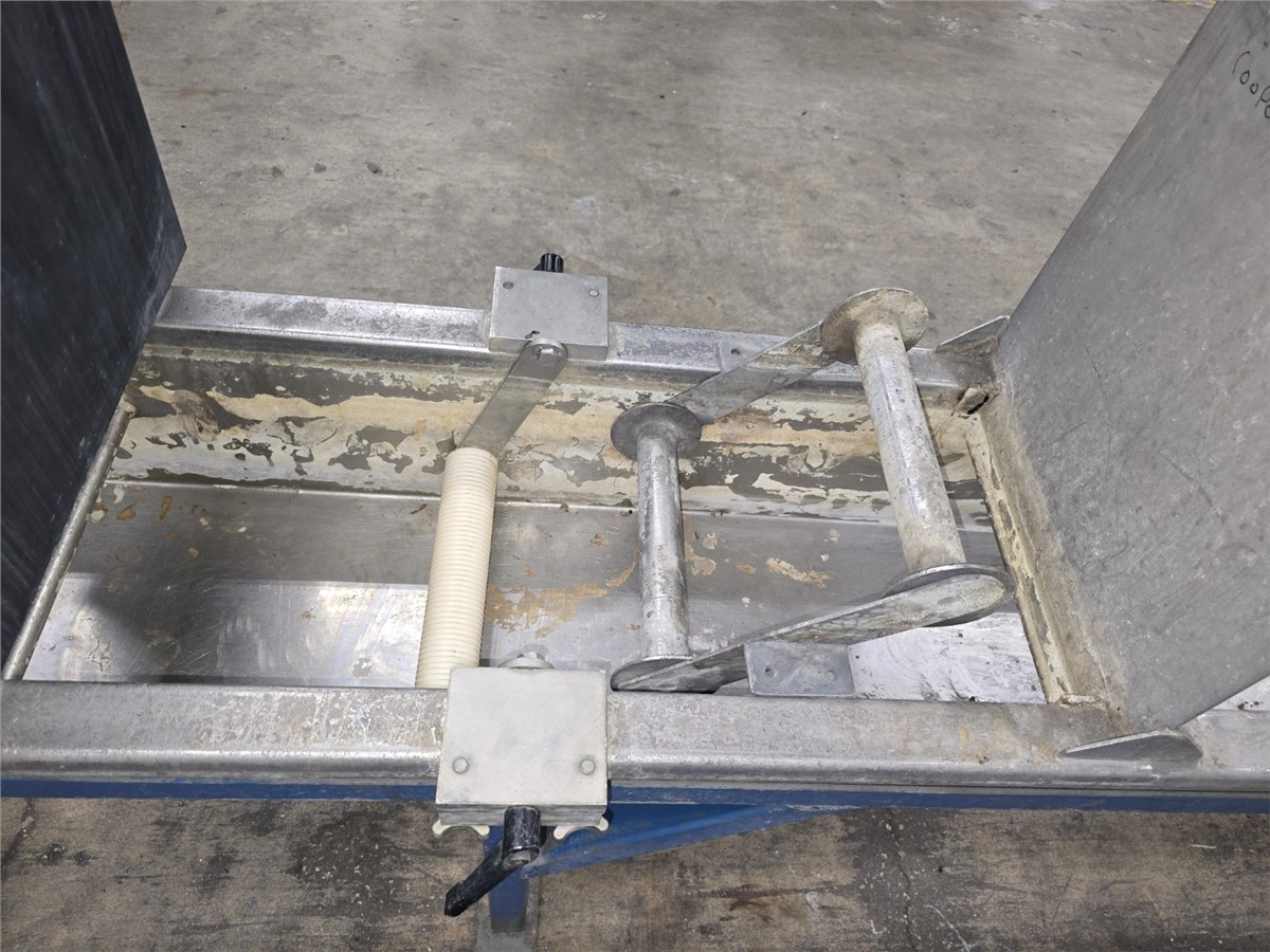 12" width x 8.5" D x 12' L water bath, strand pelletizing, 38" infeed, (3) adjustable roller guides - Image 10