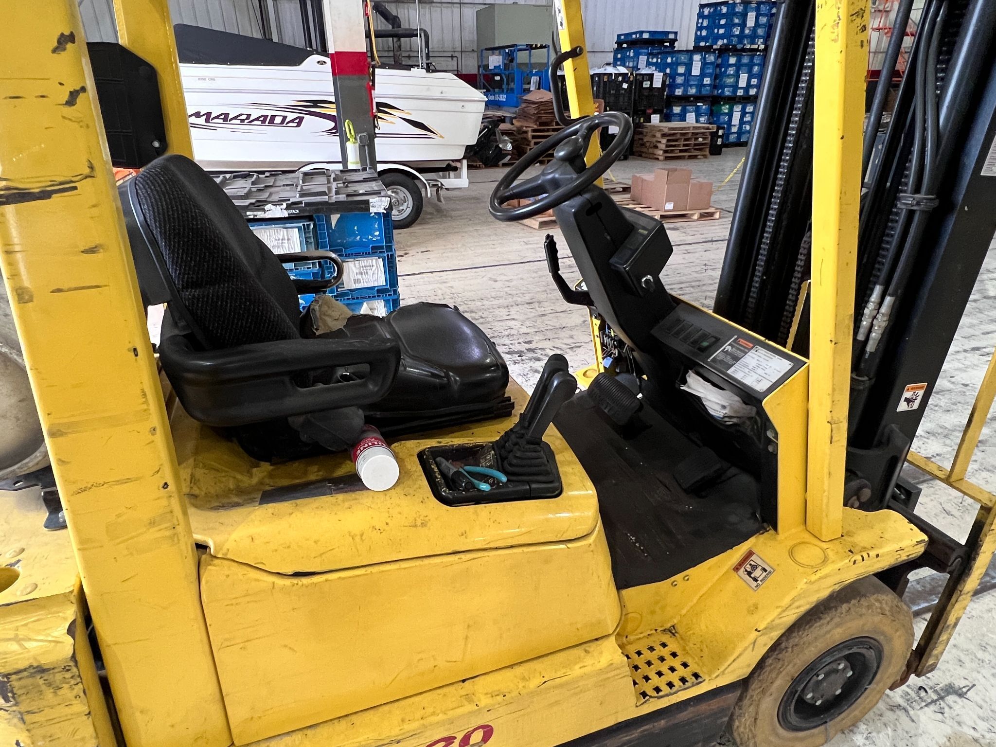 3000 lb. Hyster #H30XM, forklift, 20" load center, LP gas, 189" lift height, 42" forks, side shift, solid - Image 3