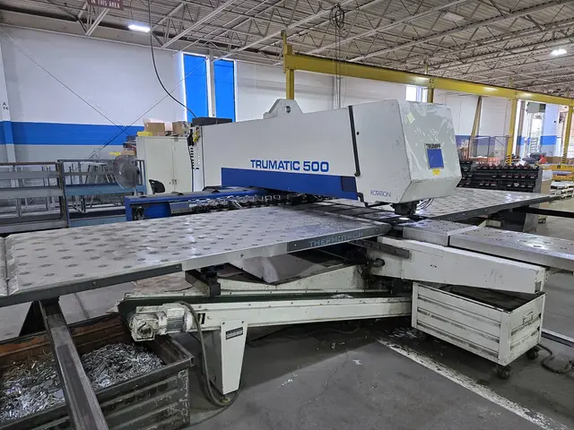 25 Ton, Trumpf #TC500R, Trumatic CNC turret punch, 100" x 50" work area, 18 station, 0.25" max thickness, 3" - Image 6