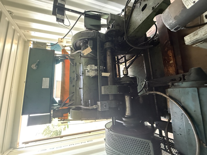 100 Ton, Thomson National Press #8-6-ACDM, Clamshell Die Cutting & Creasing Press, 28" x41" platen, 5 HP, air - Image 2
