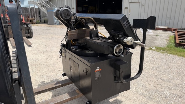 8" x 13" Jet #EHB-8VSM, Variable Speed Horizontal Mitre Bandsaw, 8" round, 13" x 5.25" rectangle, 82-310 FPM - Image 3