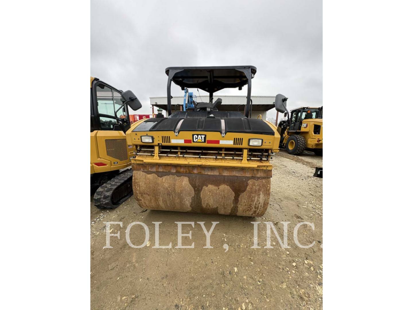 Caterpillar CB64B, 2510 hours, S/N: C5600263, 2017 - Image 3