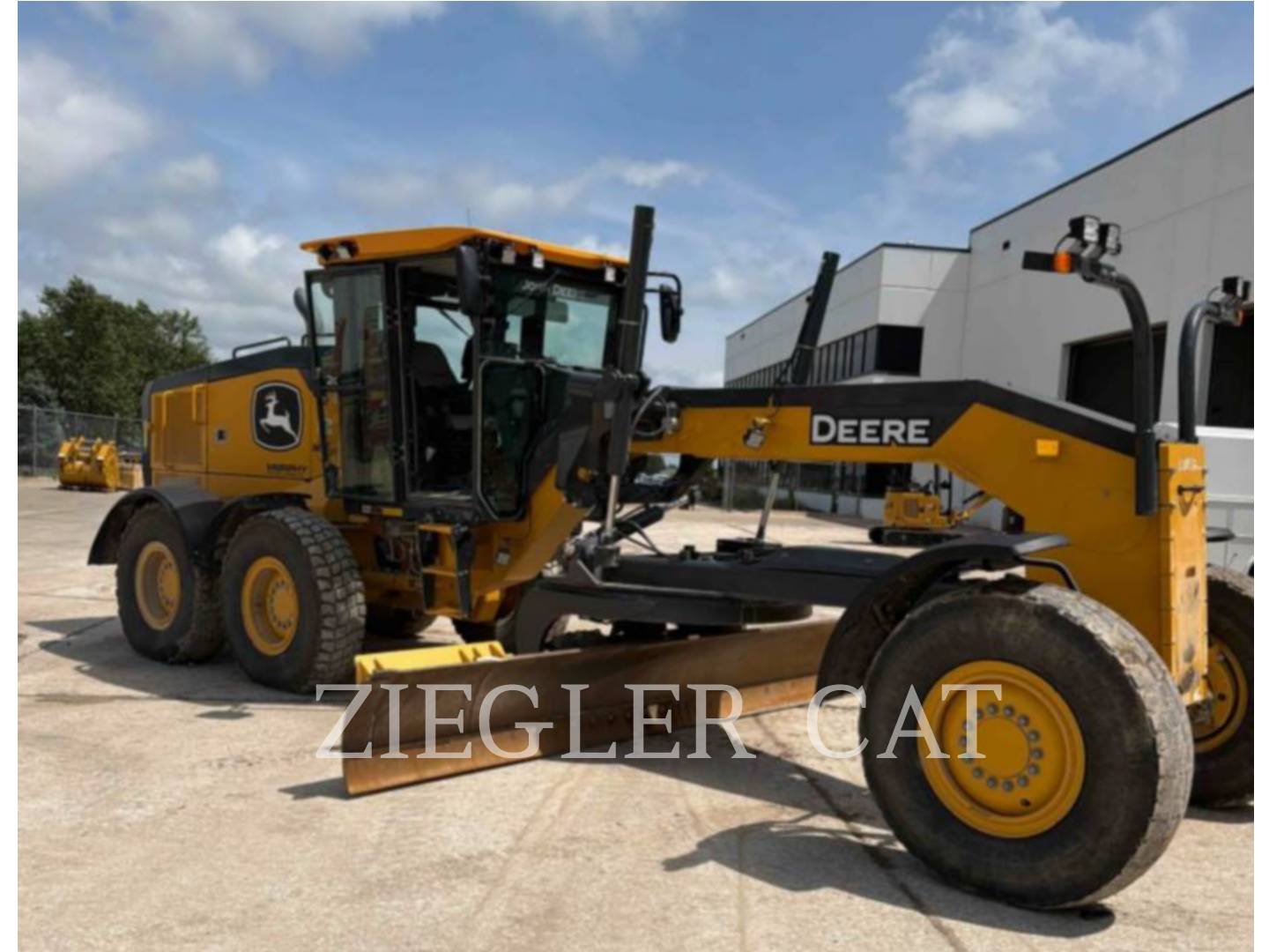 Deere & Co 672G, Motor Grader, 7177 hours, S/N: 1DW672GPJMF709060, 2021 - Image 2
