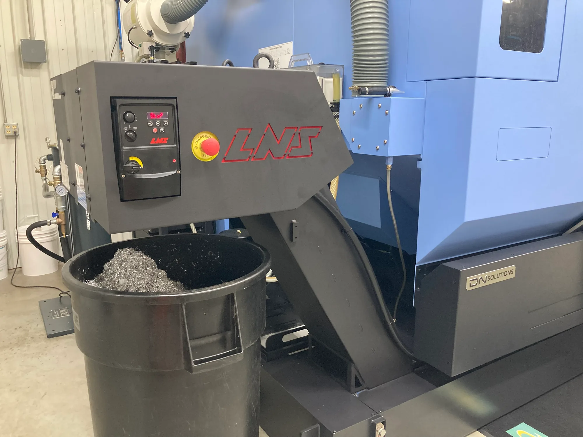 DN Solutions #DVF-4000, CNC Vertical Machining Center, 24.4" X, 17.3" Y, 16.9" Z, 15000 RPM, 40 automatic - Image 8
