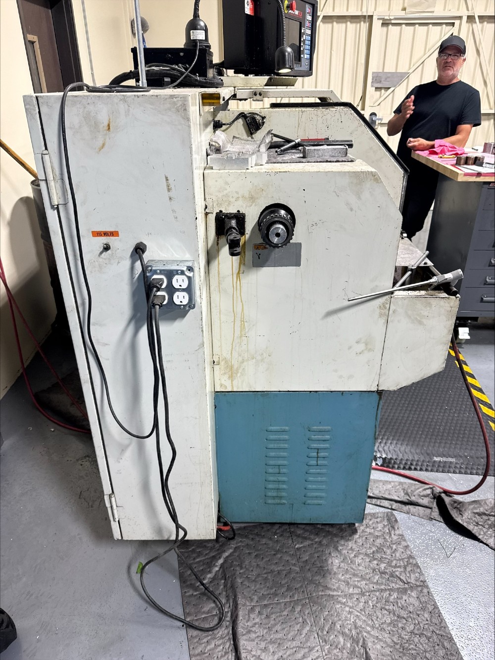 16" x 30" Southwestern Industries #Trak-1630SX, Trak TRL engine lathe, ProtoTrak SLX CNC Control - Image 6