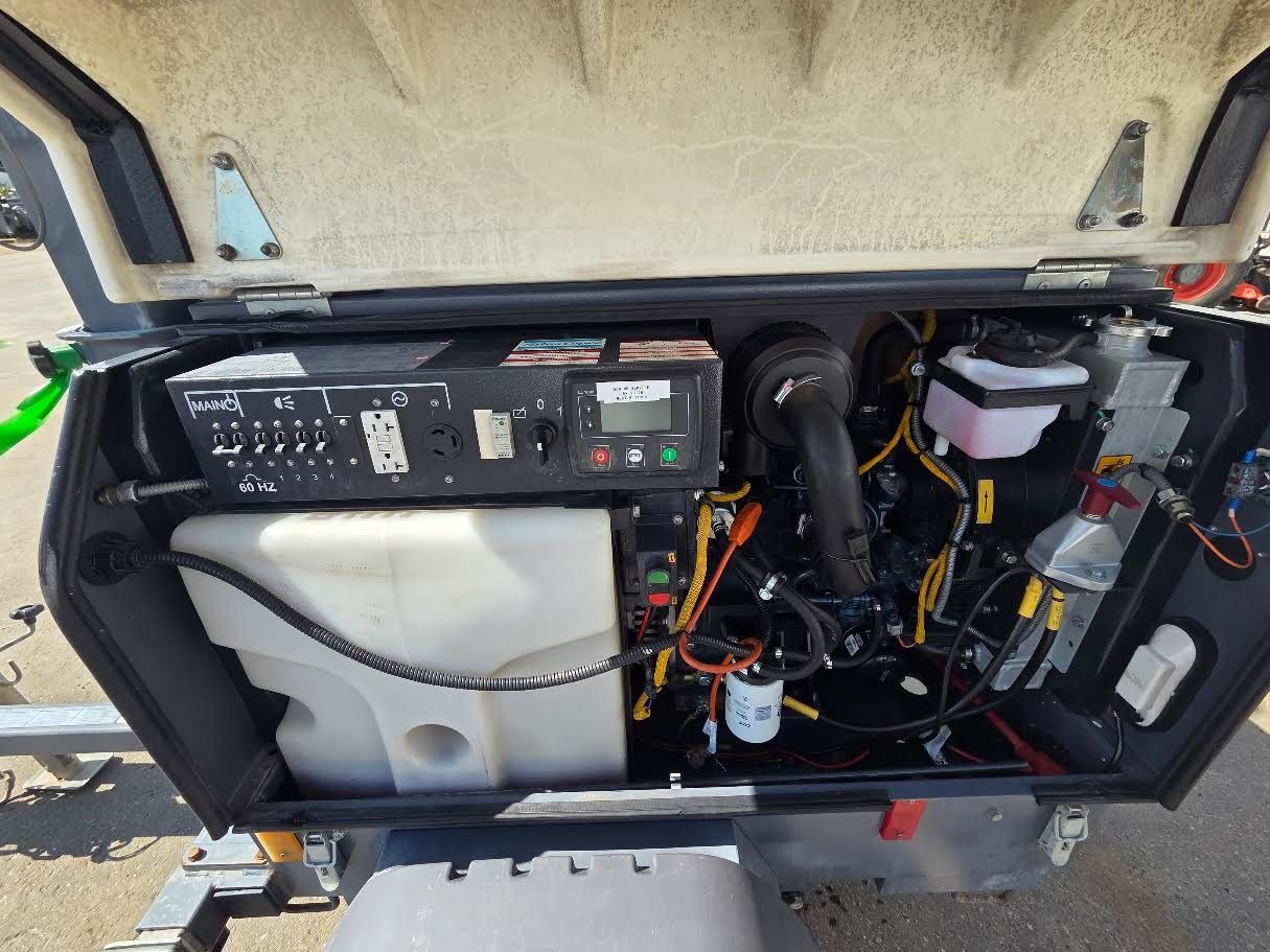 Atlas Copco #HiLight-V5, 3 KW light tower, LED, 4 x 350 W floodlights, 25' mast, Kubota Z482 diesel engine - Image 3