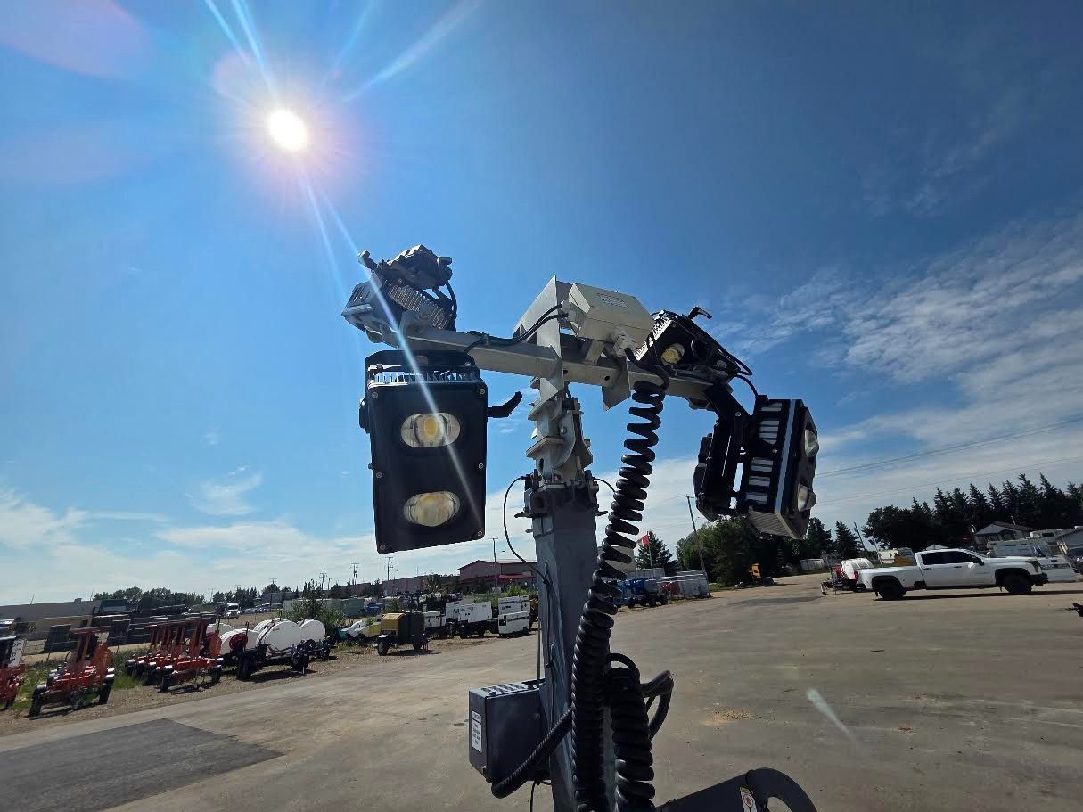 Atlas Copco #HiLight-V5, 3 KW light tower, LED, 4 x 350 W floodlights, 25' mast, Kubota Z482 diesel engine - Image 6