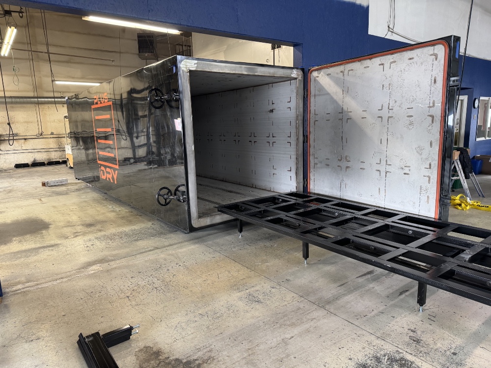 iDry #Plus, vacuum kiln, up to 4000 board ft., 16.5'L x 60" W x 65" T capacity - Image 2
